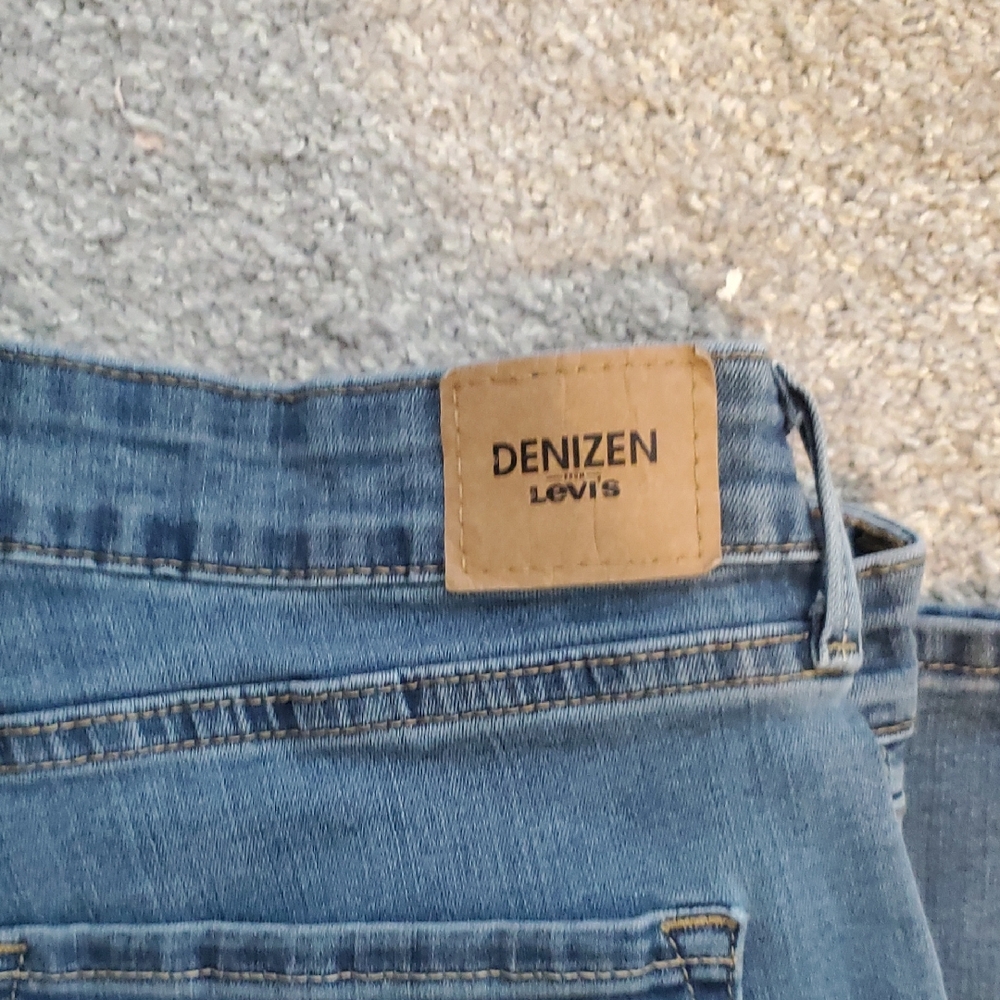 Levi's Denizen High Rise Skinny Blue Jeans